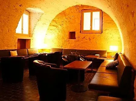 فندق Schloss Wartensee 3*